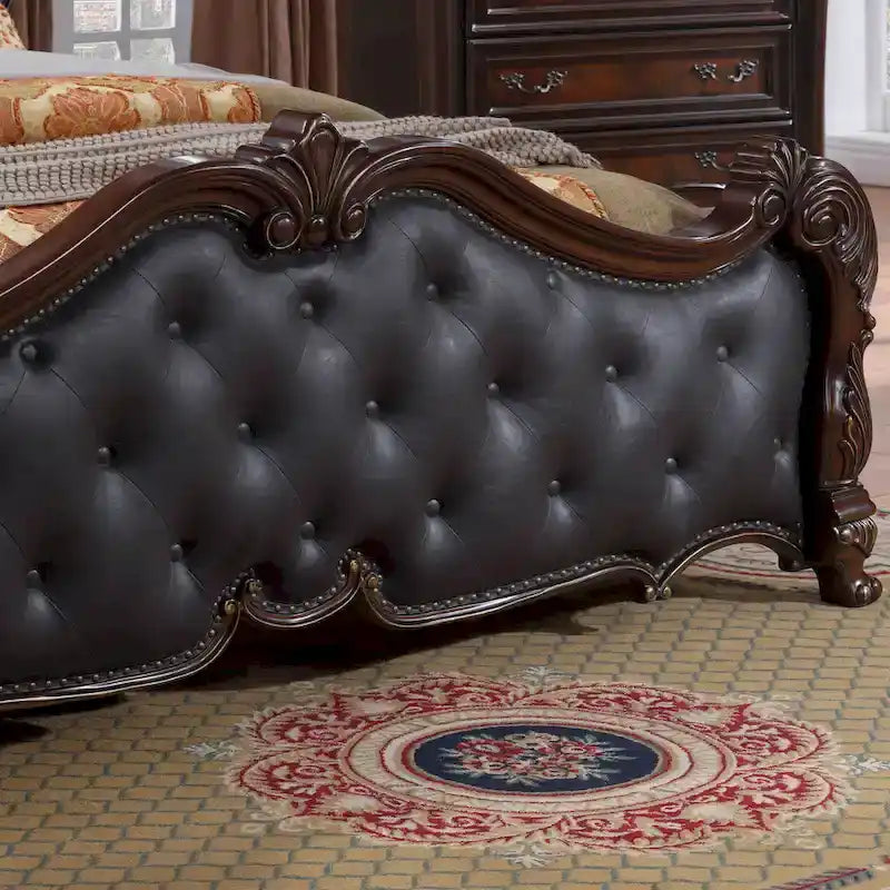 Traditional 3-Piece Solid Wood Bedroom Set - 1 Bed & 2 Nightstands, Button-Tufting, Nailhead Trim, Cedarwood Drawers